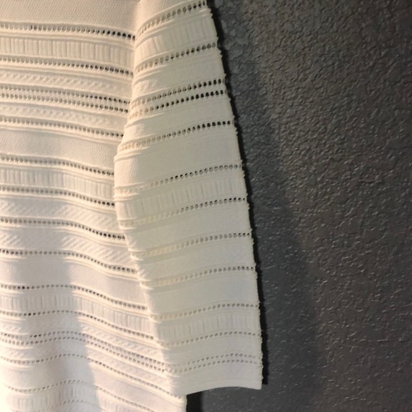 Sweater - Picture 3 of 4